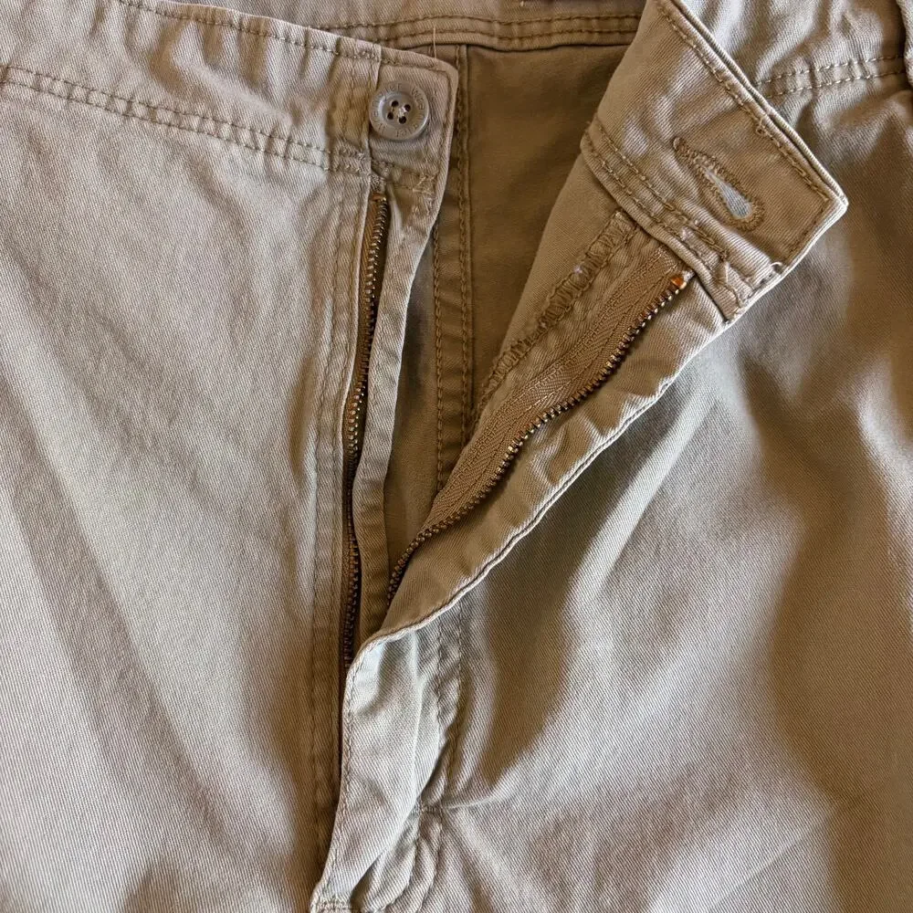 Wrangler Men’s 42x32 Relaxed Fit Cargo Pants Khaki Stretch Cotton Utility